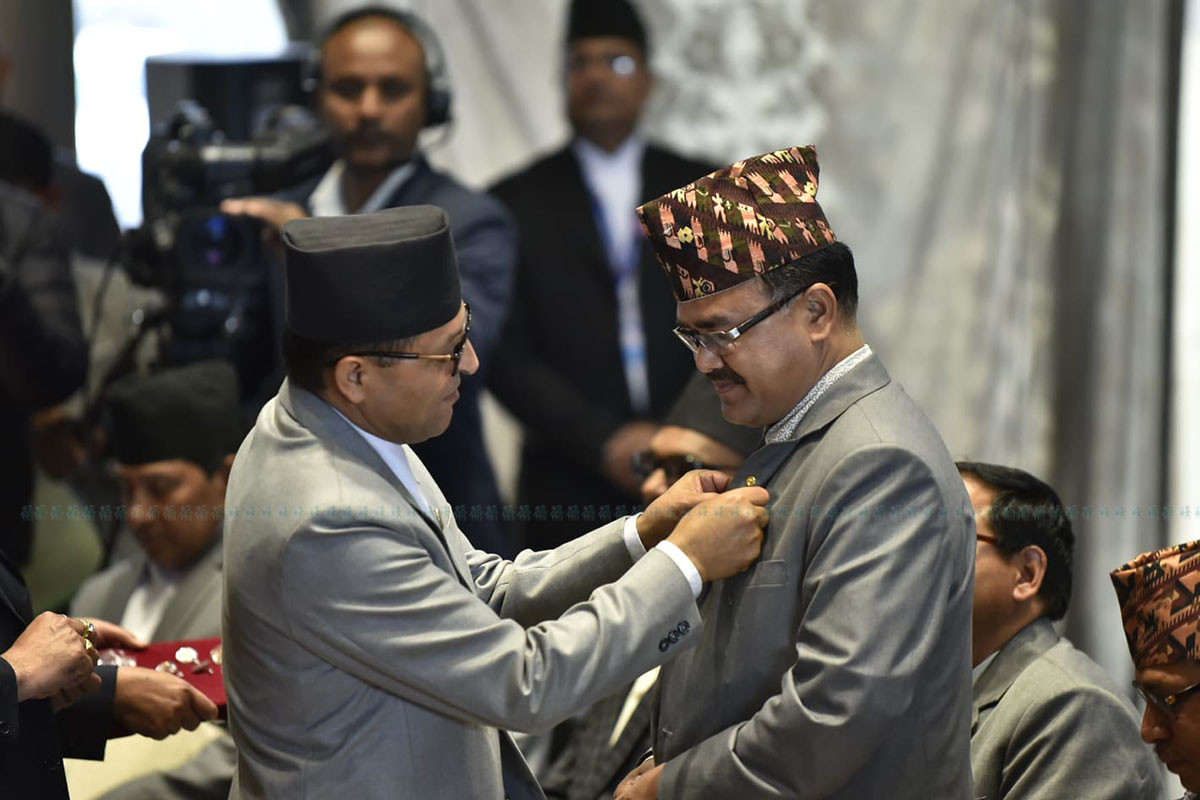 https://raracms.setopati.com/uploads/shares/2020/sujita/rastriya sabha oath/oath taking (1).jpg